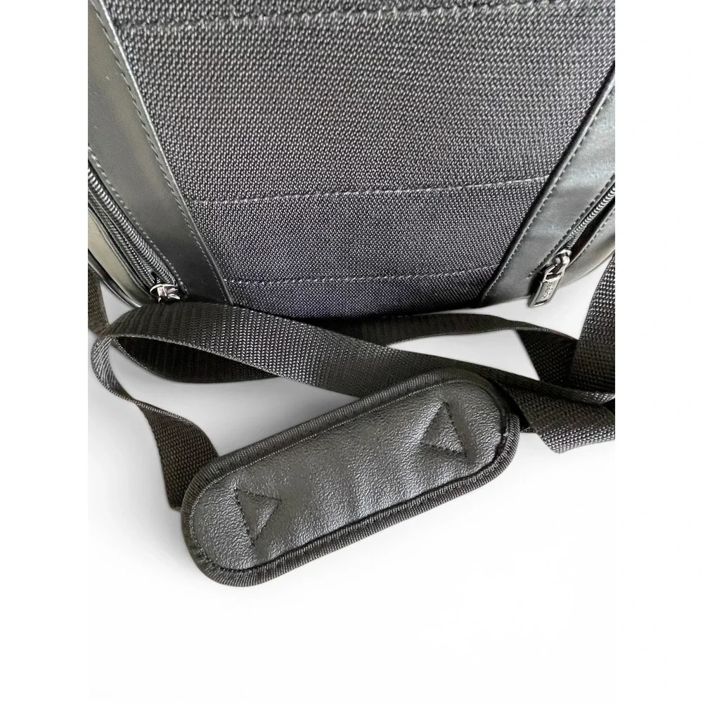 Kenneth Cole Reaction Night Day 12.1 Laptop Crossbody Bag Black Tech Case 538385
